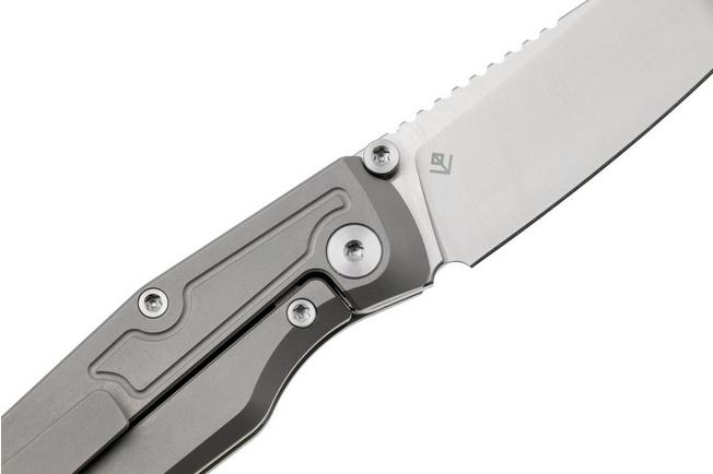 Afbeelding voor Flytanium Concourse 1445 Satin 14C28N, Blasted Titanium zakmes, Demeter Designworks design