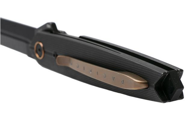 Afbeelding voor Fox Pacifico FX-ATC-OG02TIPVDSW, PVD Stonewashed CPM MagnaCut, Black PVD Stonewashed Titanium zakmes, Terzuola design