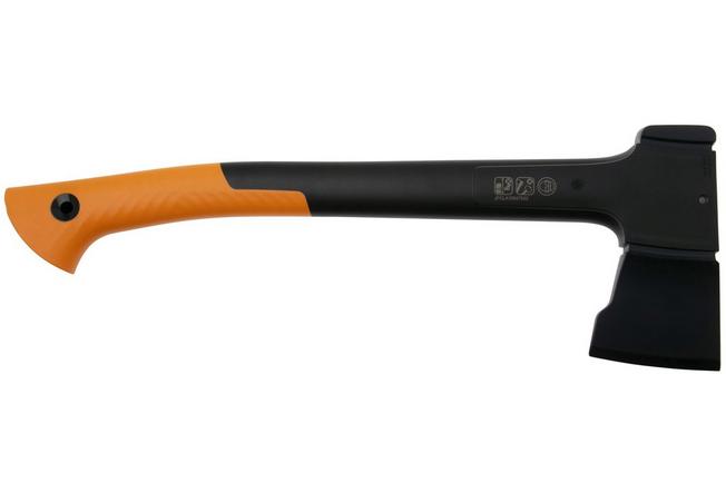 Hache bushcraft universelle N10 Norden Fiskars manche bois randonnee