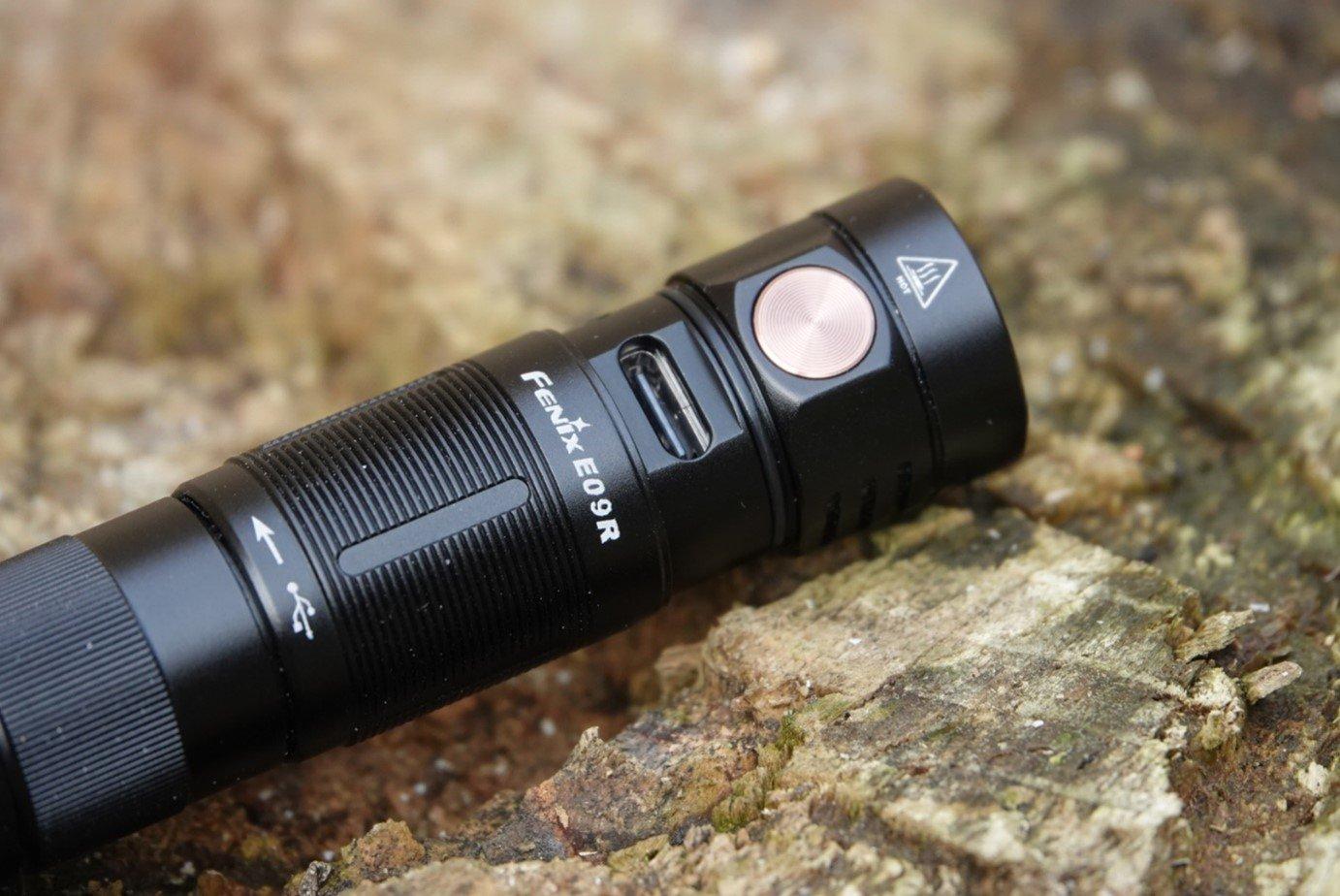 Flashlight with USB-port
