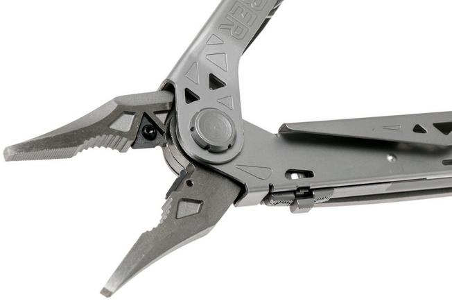 Gerber Gear Center-Drive 14-Tool Multi-Tool Pliers with Sheath 