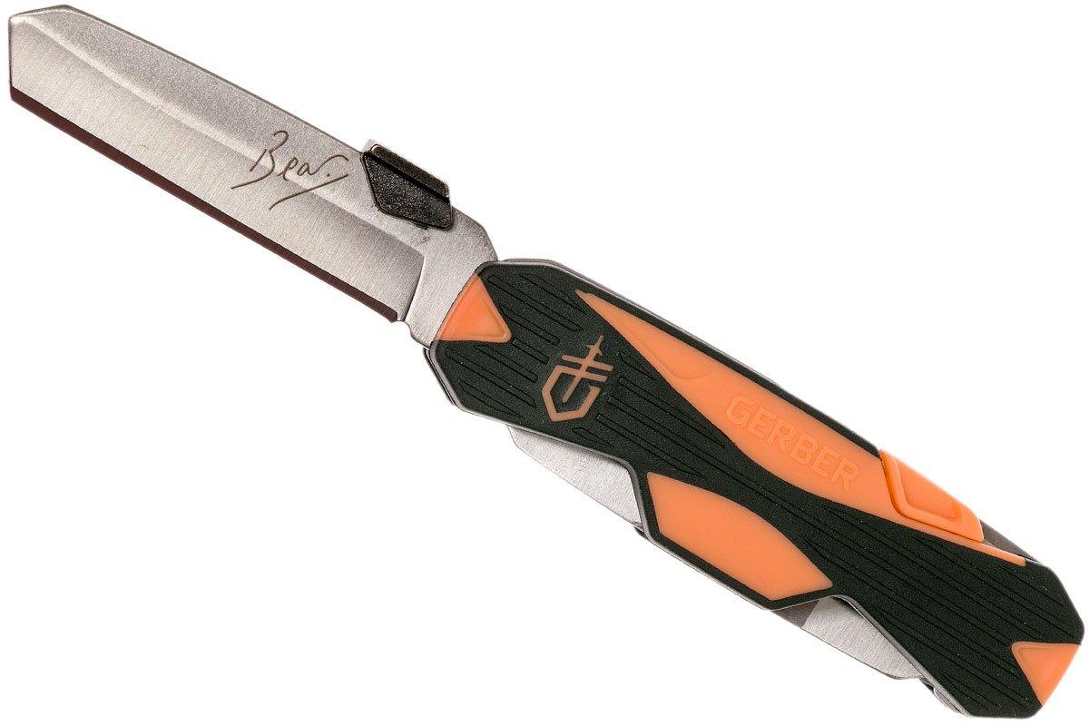 Bear grylls best sale swiss army knife