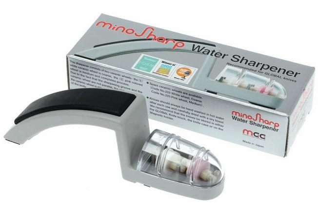 How to use the Global MinoSharp Ceramic Water Sharpener 