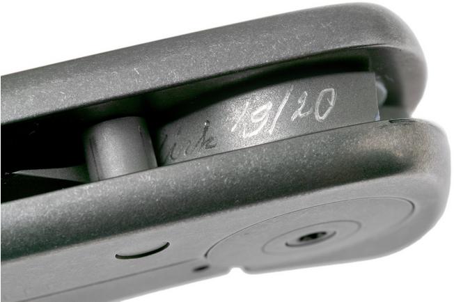 Image for Grailer 1 Hollow, Platan Wood, Limited Edition pocket knife, Dirk de Wit design