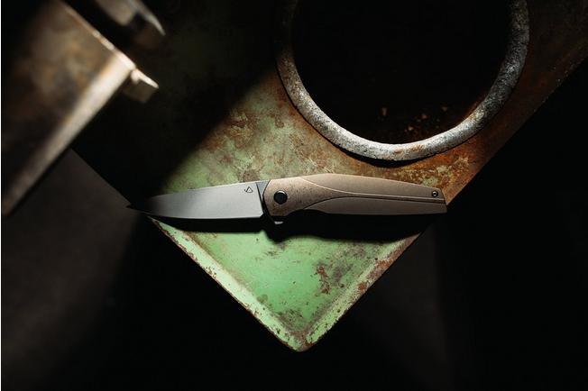 Imagen para Grailer 2Ti TI-BR Glass Blasted CPM 20CV, Bronze Stonewashed Titanium, navaja, diseño de Simen Stryckers