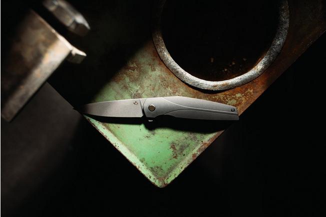 Imagen para Grailer 2Ti TI-GY Stonewashed CPM 20CV, Grey Stonewashed Titanium, navaja, diseño de Simen Stryckers