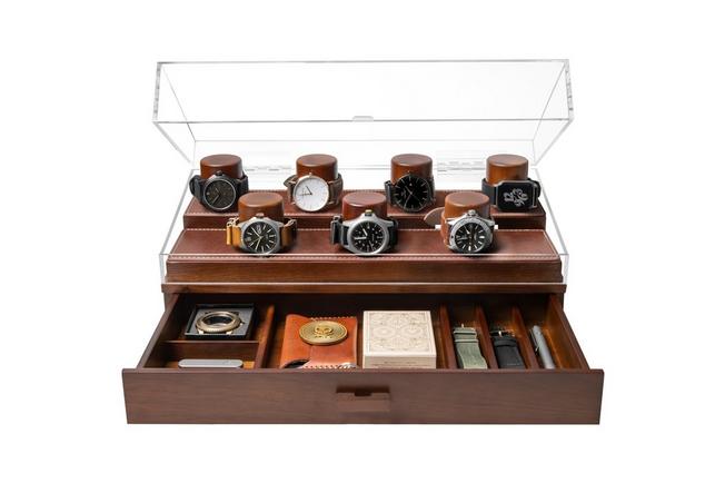Afbeelding voor Holme & Hadfield The Collector Watch Display Case COLLECTOR-W walnoot, horloge display voor 7 stuks
