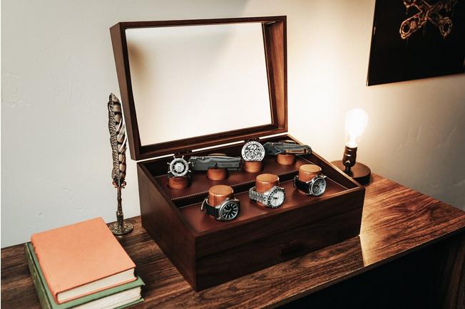 Image for Holme & Hadfield The Collective L-COMBODECK Walnut, modular display for pocket knives, watches and coins