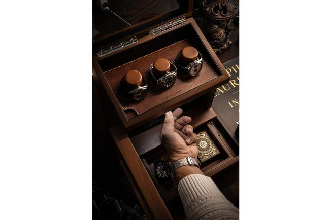 Afbeelding voor Holme & Hadfield The Winder Walnut, horlogeopwinder voor 2 horloges