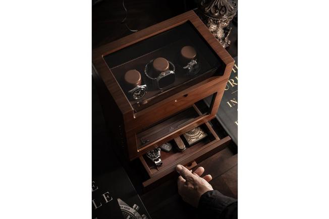 Afbeelding voor Holme & Hadfield The Winder Walnut, horlogeopwinder voor 2 horloges