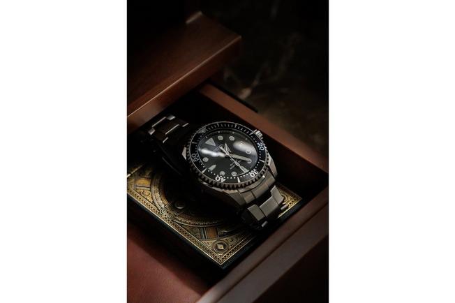 Afbeelding voor Holme & Hadfield The Winder Walnut, horlogeopwinder voor 2 horloges