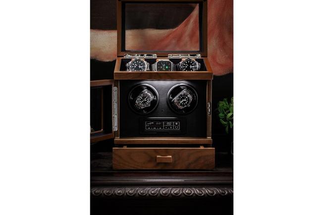 Afbeelding voor Holme & Hadfield The Winder Walnut, horlogeopwinder voor 2 horloges