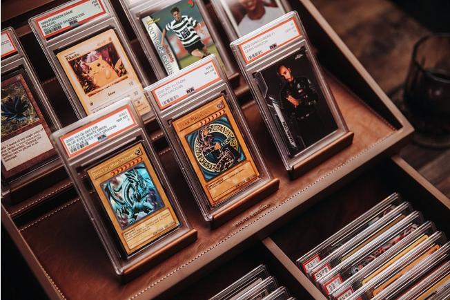 Bild für Holme & Hadfield Trade Deck TD-WT-1982-1 Sammelvitrine für Karten