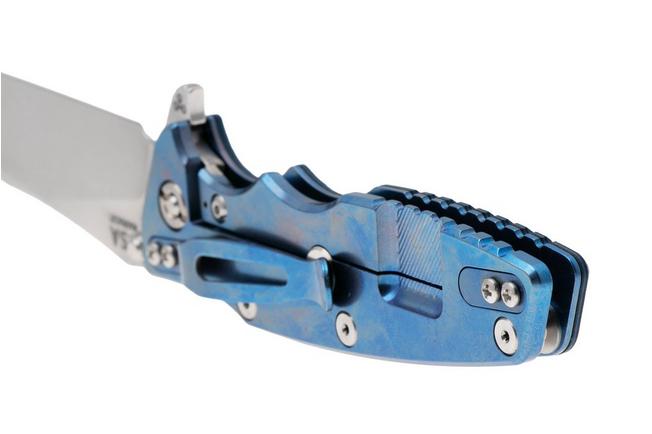 Afbeelding voor Rick Hinderer Eklipse 3.5" Skinny Slicer, Hollow Grind Stonewash Magnacut, Blue, Blue/Black G10, zakmes