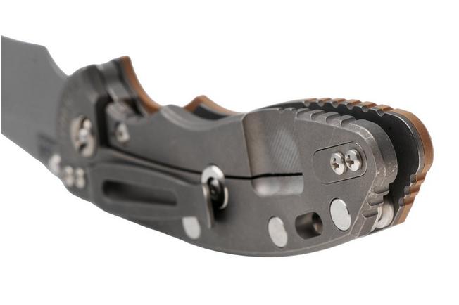 Bild für Rick Hinderer XM-18 3.5" Recurve NF KXM35NFRECWFCY, Dark Stonewashed CPM MagnaCut, Working Finish Titanium, Coyote G10, Taschenmesser