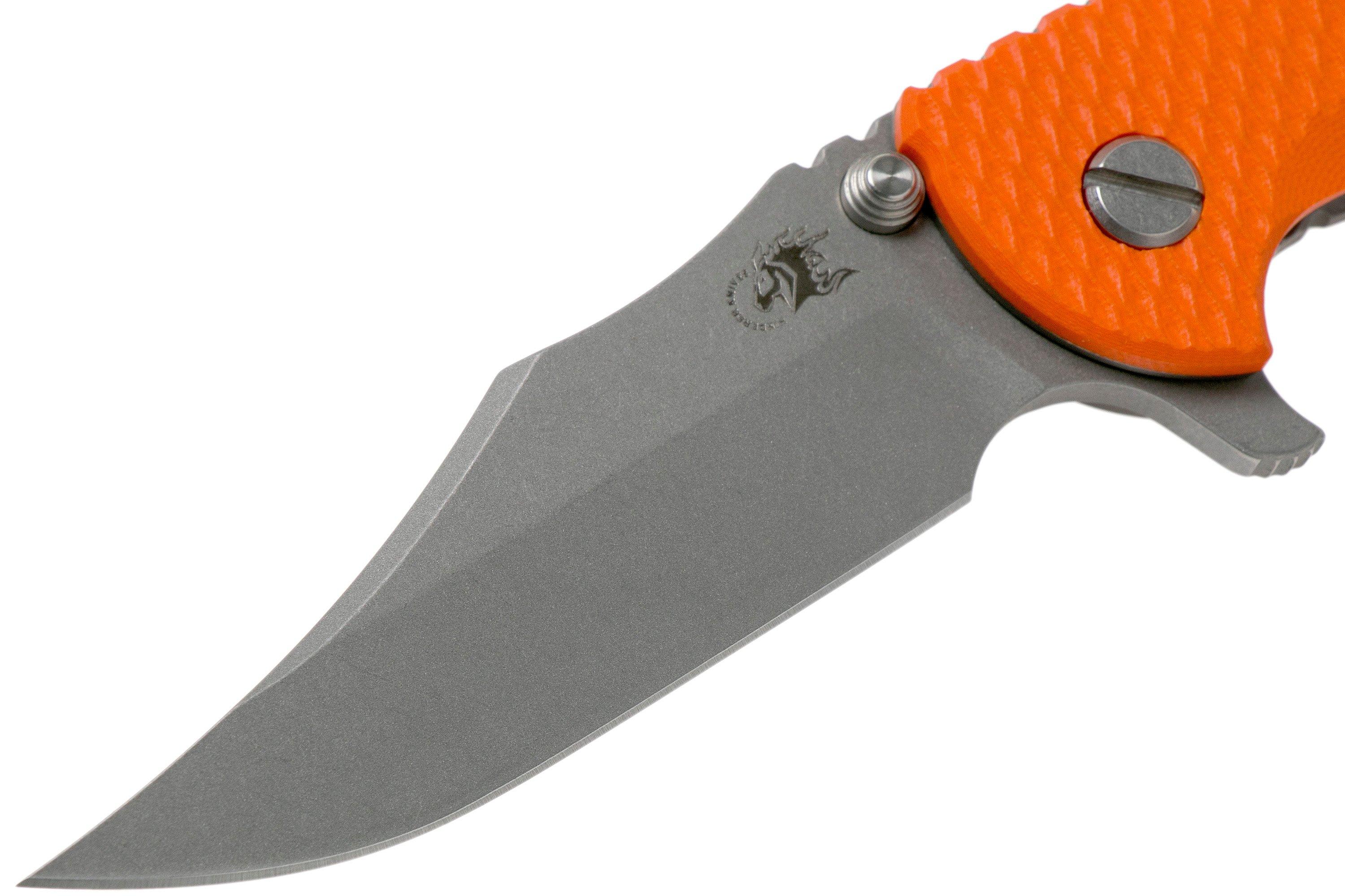 HRK-XM18-35-BW-WO_03_rick-