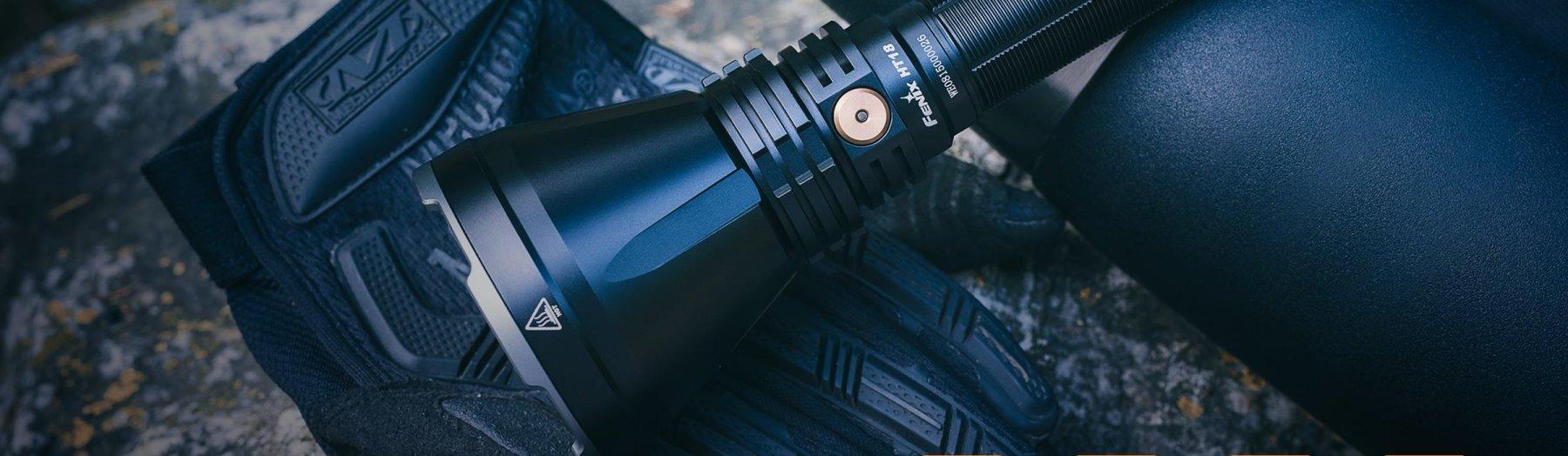 Nieuw: Fenix HT18 jachtzaklamp, 1500 lumen