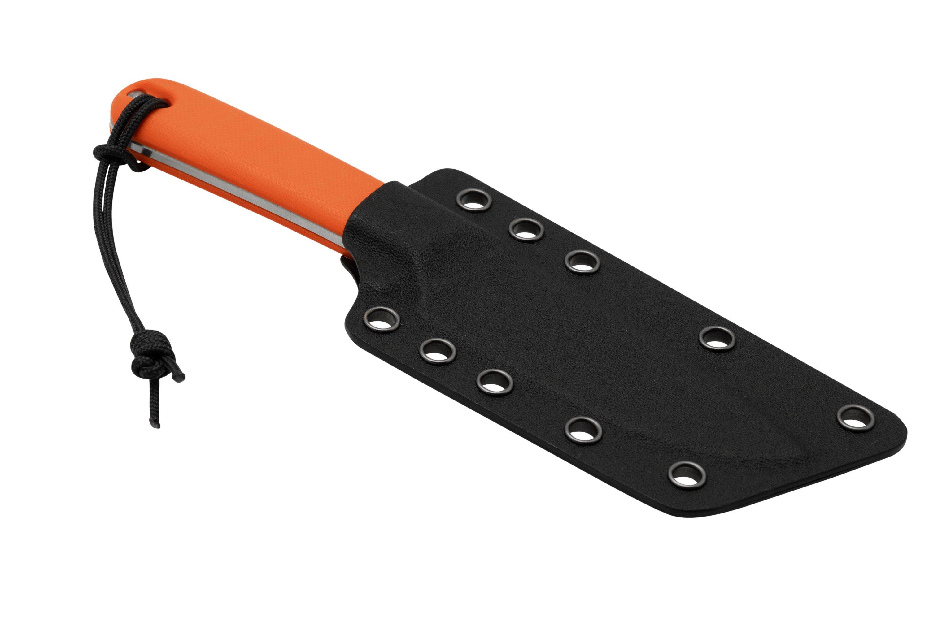 JAKN107195-00_06_jamesbrand