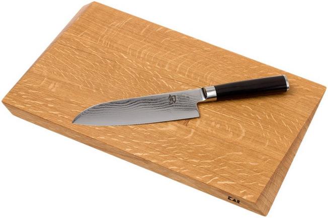 Image for Kai Shun Classic set, santoku + oak wood cutting board, DM-SET-W16