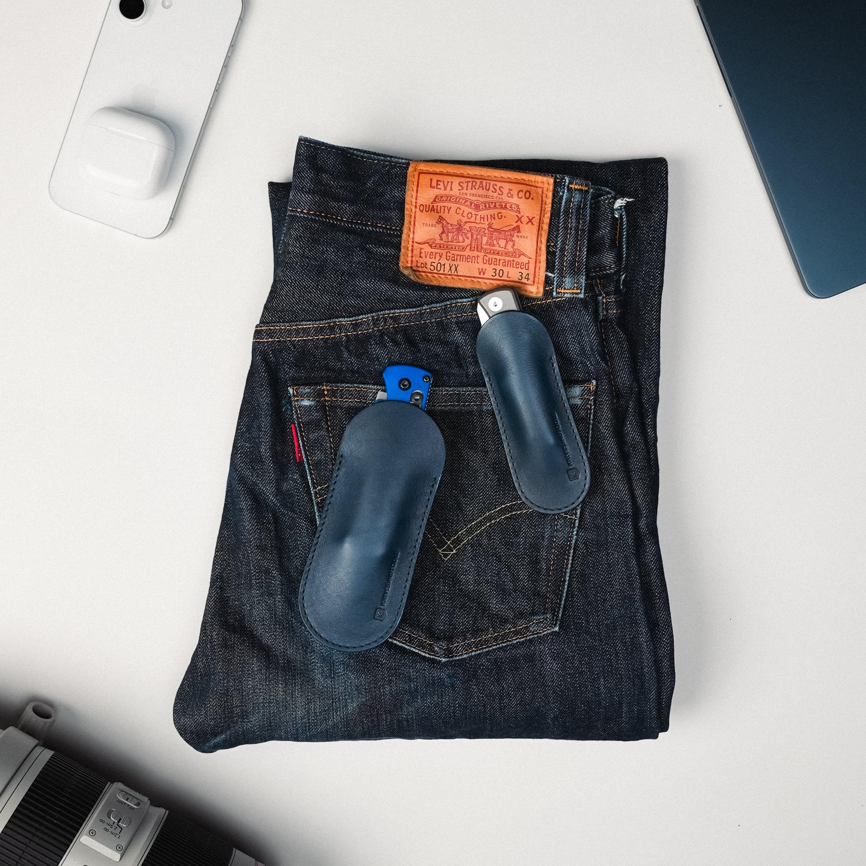 Knivesandtools Leather Sheath in een nieuwe kleur: donkerblauw!