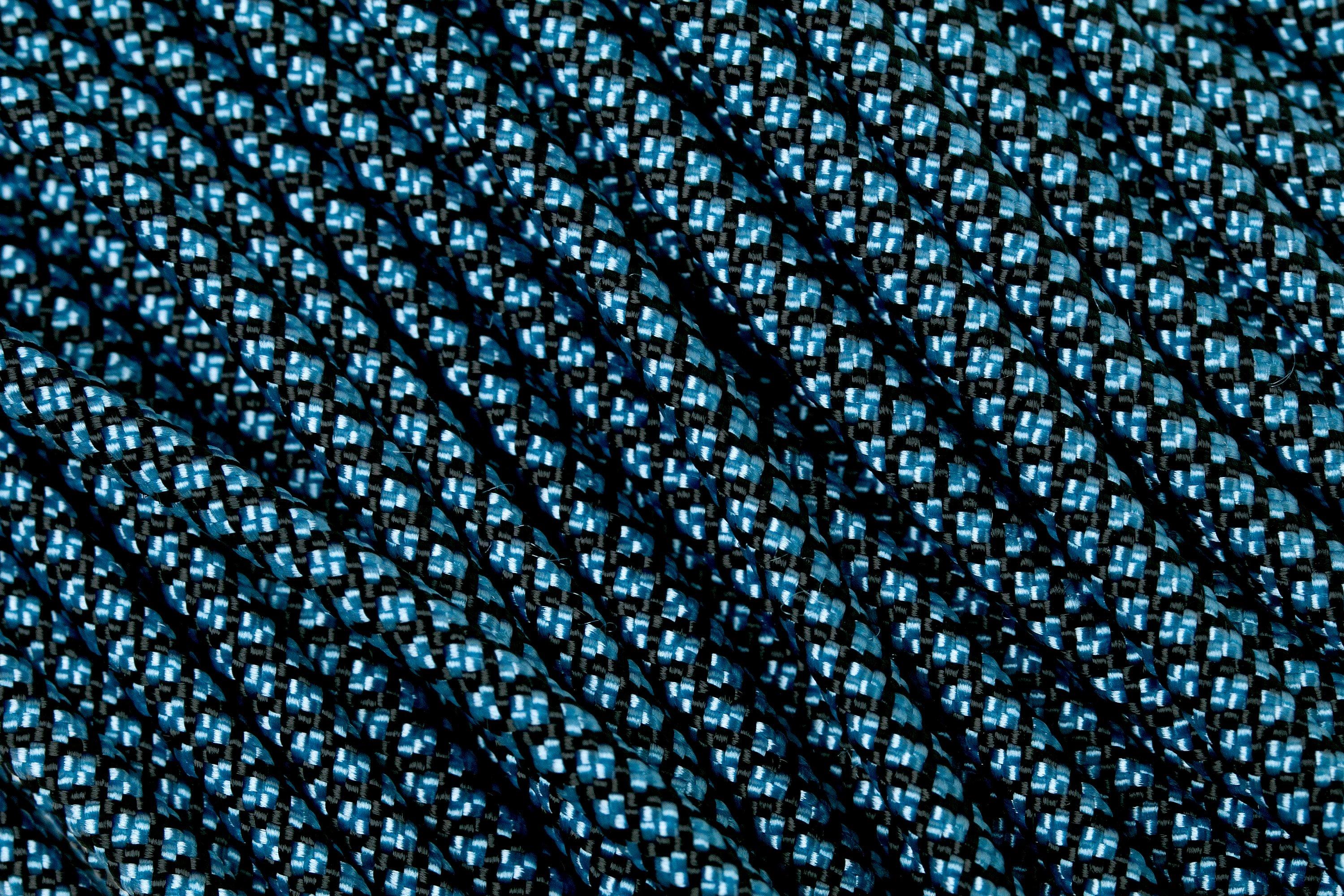 Knivesandtools 550 paracord type III, colour: baby blue diamond, 50 ft (15.24 m)