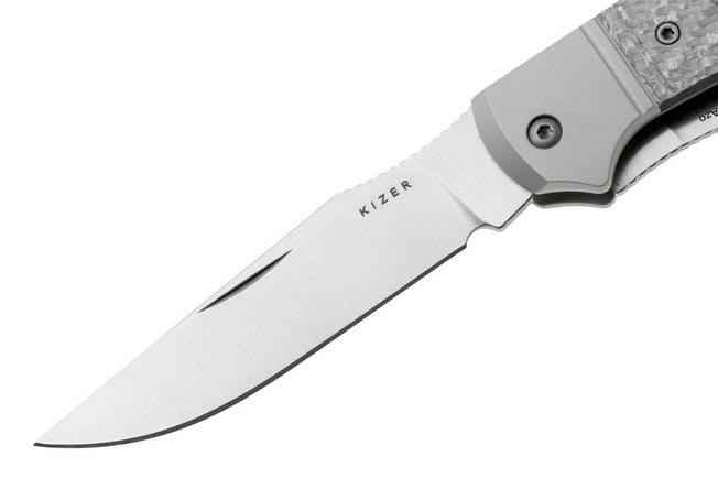 Afbeelding voor Kizer Trestle TP AirTi K3761TPA1, Satin BD1N, Silver Aluminum, Silver Carbon Fiber zakmes, Azo design