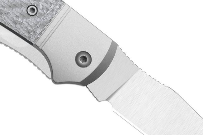 Afbeelding voor Kizer Trestle TP AirTi K3761TPA1, Satin BD1N, Silver Aluminum, Silver Carbon Fiber zakmes, Azo design