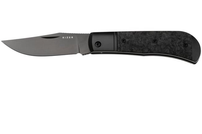 Afbeelding voor Kizer Trestle KI3761A1 Black DLC S45VN, Black Titanium Carbonfiber Inlay, zakmes, Azo design