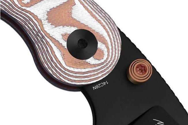 Image pour Kizer Microbe V2742A12, Black PVD 14C28N, Pink/White GFN, couteau de poche, Maksim Epifantsev design