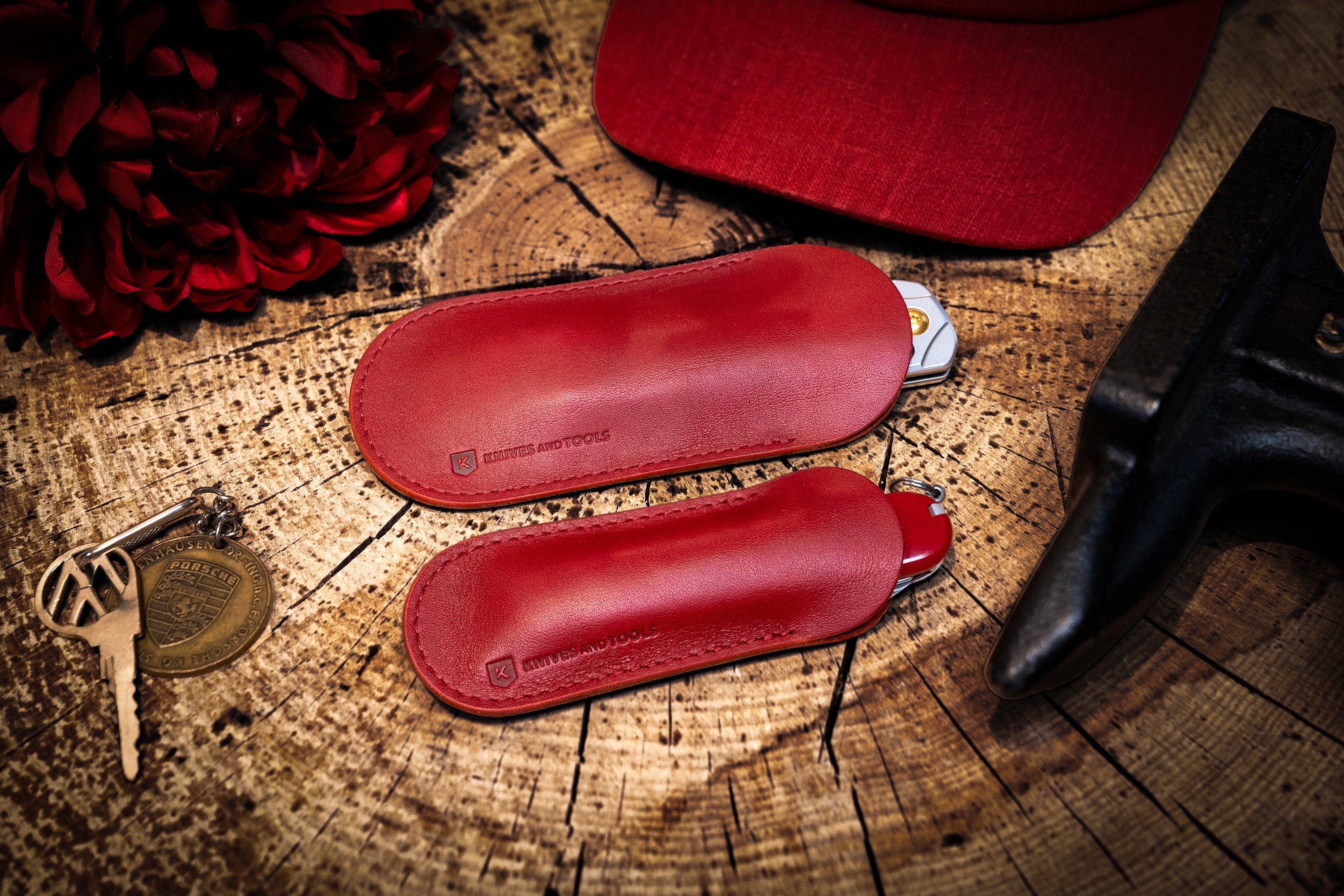 Nieuwe Knivesandtools Leather Sheaths in Oxblood Red!