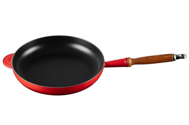 Image for Le Creuset frying pan - 28 cm, 2.6 L red
