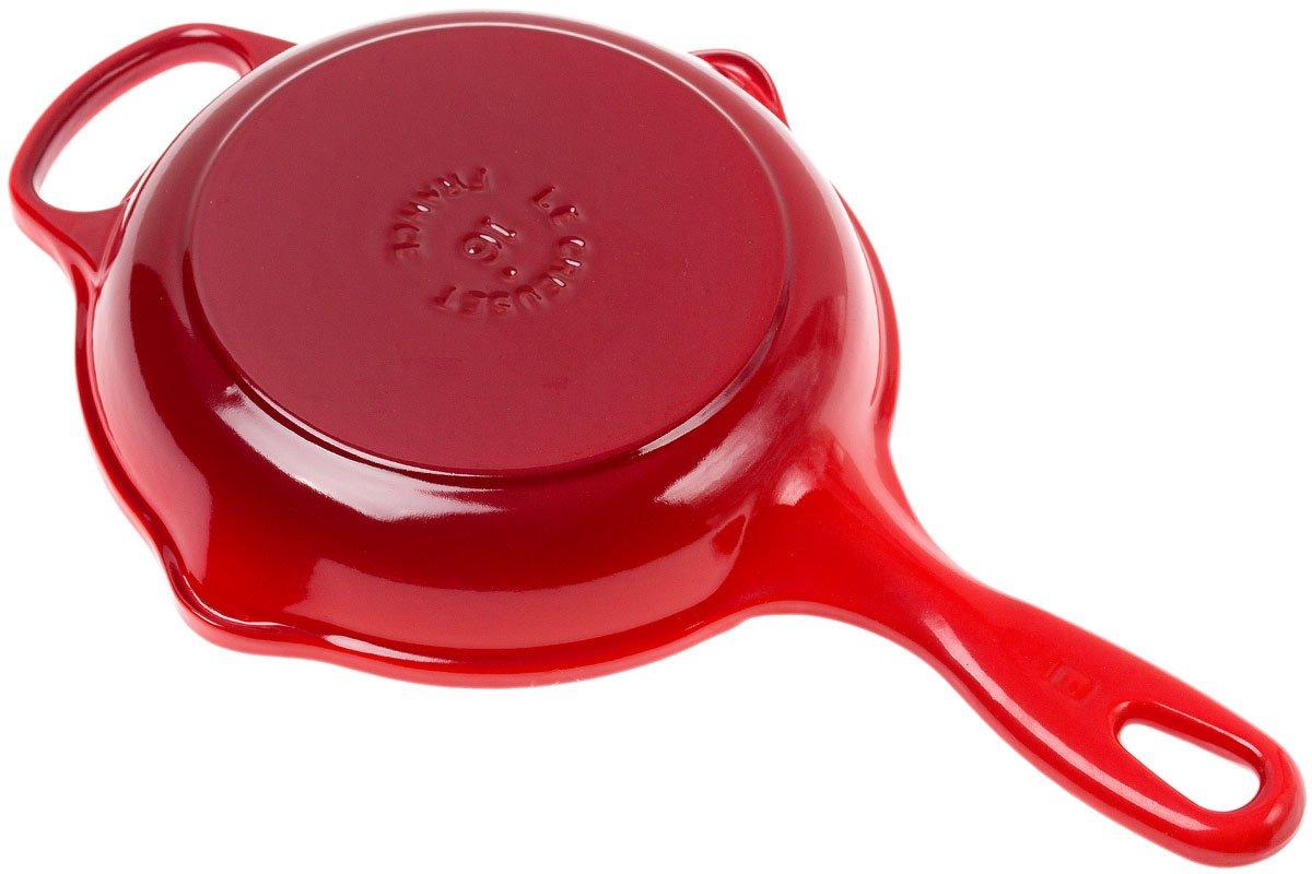 Le Creuset cast iron sauce pan / skillet 16 cm, round, red