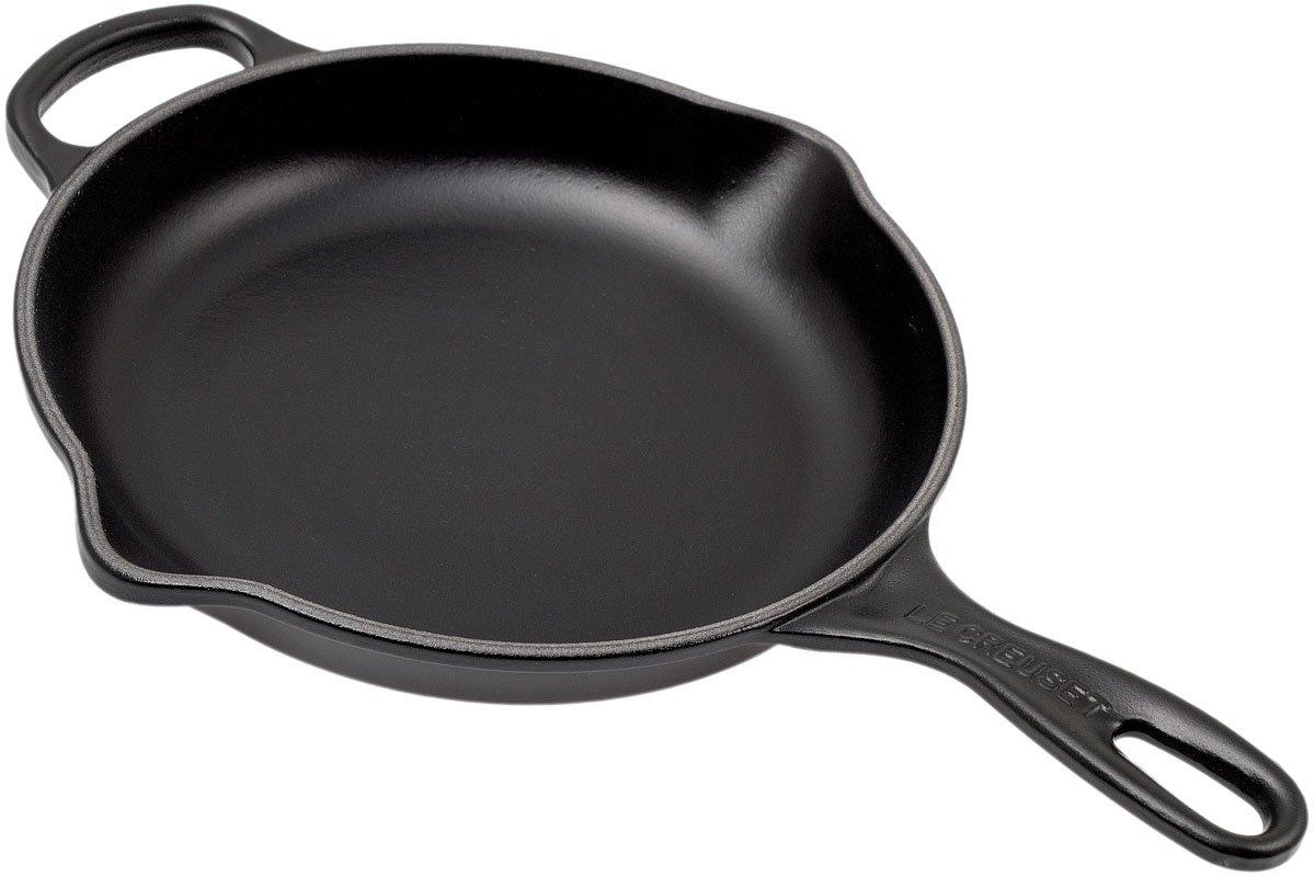 Bedachtzaam compressie vermoeidheid Le Creuset gietijzeren skillet 23 cm rond, zwart | Voordelig kopen bij  knivesandtools.nl