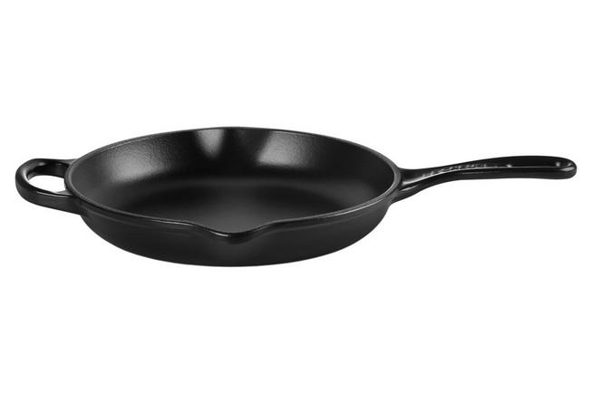 Image for Le Creuset cast-iron skillet 23 cm round, black