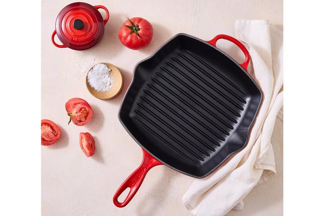 Image for Le Creuset grill pan/skillet 26cm square, Red