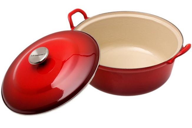 Le Creuset / casserole 28 cm, 4,9L red | Advantageously shopping at Knivesandtools.com