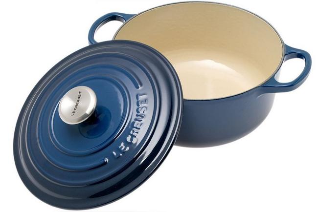Image for Le Creuset cast iron casserole dish 20 cm, 2,4L ink blue