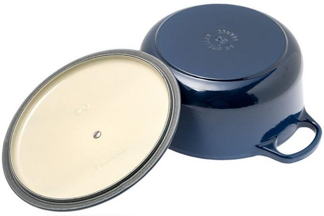 Image for Le Creuset cast iron casserole dish 20 cm, 2,4L ink blue