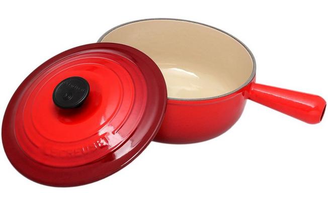 Le Creuset fondue pan / saucepan including lid , 20 cm, red