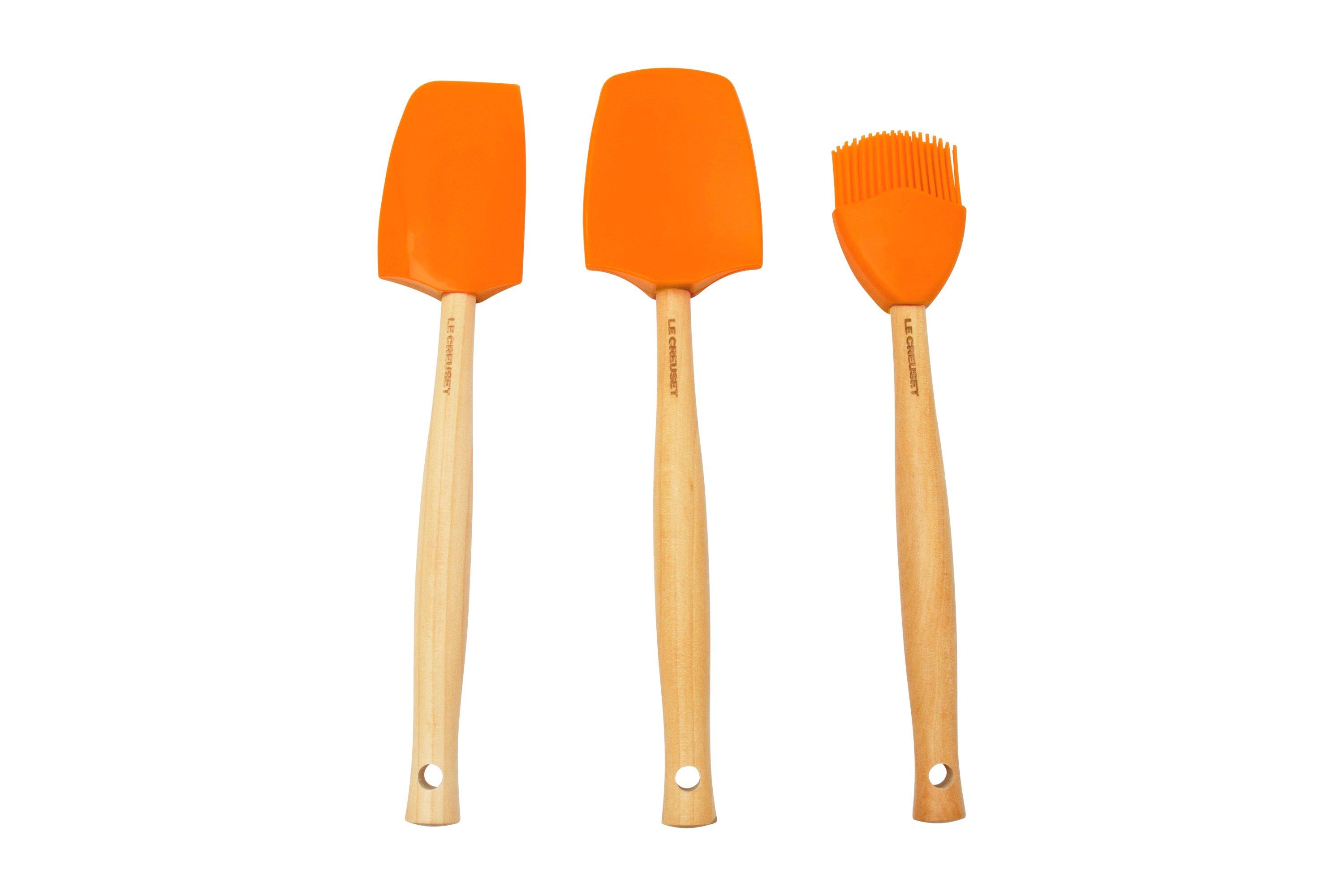 Le Creuset Silicone Pro spatula with wooden handle