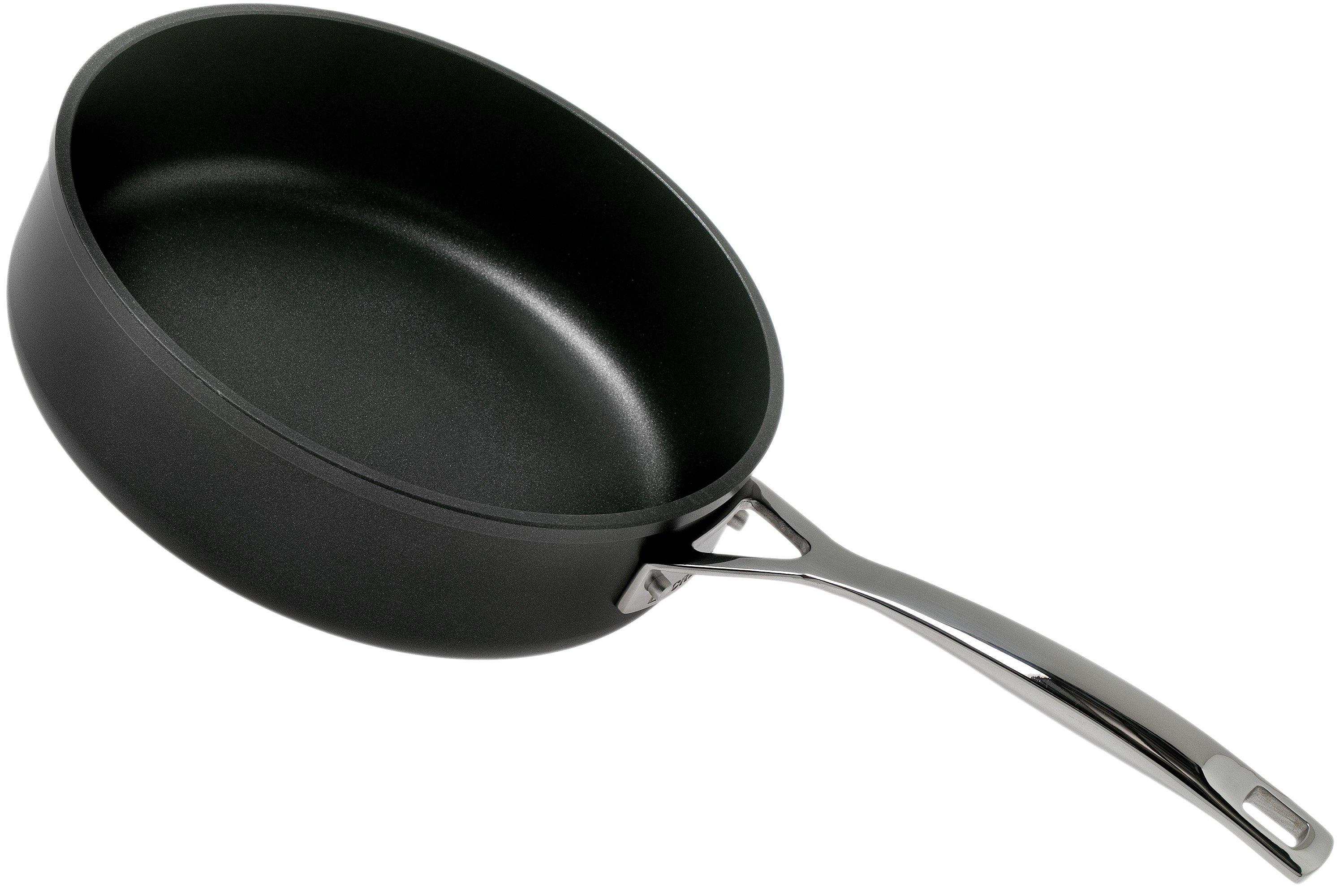Le Creuset TNS sautee pan 24 cm 3.3L Advantageously shopping at