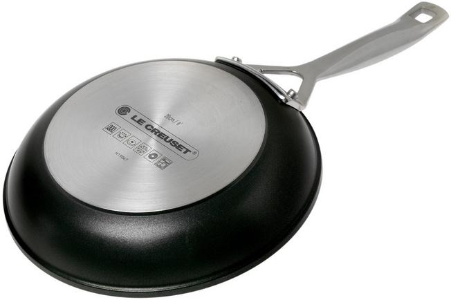 Le Creuset TNS frying pan 20 cm