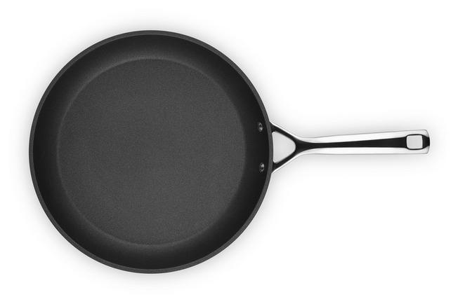 Image for Le Creuset TNS 24 cm and 28 cm frying pan set