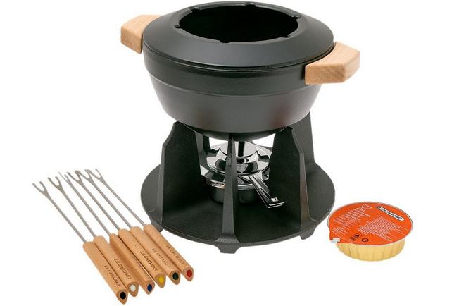 Le Creuset fondue set with wooden handles, 2L, matt black