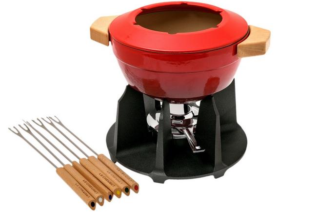 Cast-Iron Fondue Pot with Wooden Handles and 4 Forks