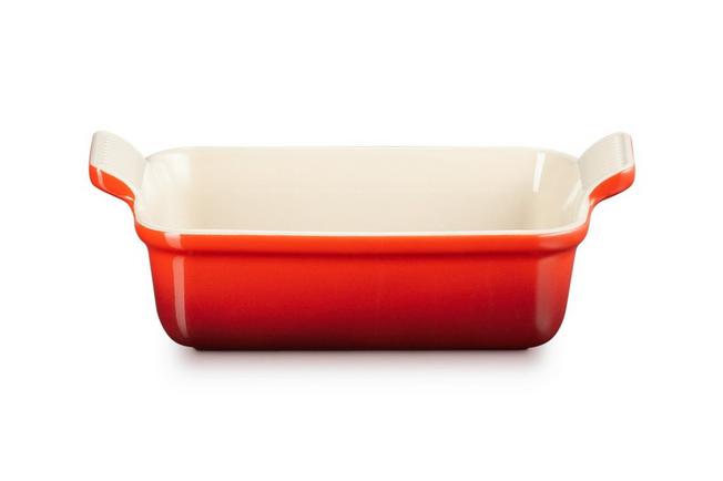 Image for Le Creuset rectangular oven dish 1.1 L, 19 cm, red