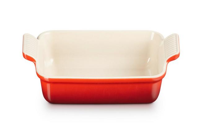 Image for Le Creuset rectangular oven dish 1.1 L, 19 cm, red