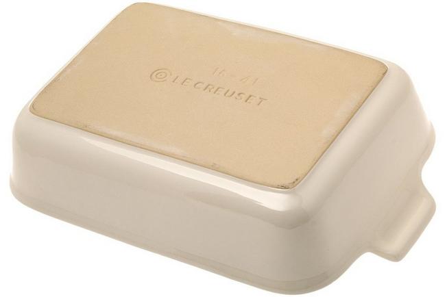 Image for Le Creuset rectangular oven dish 26 cm, 2.3 L cream