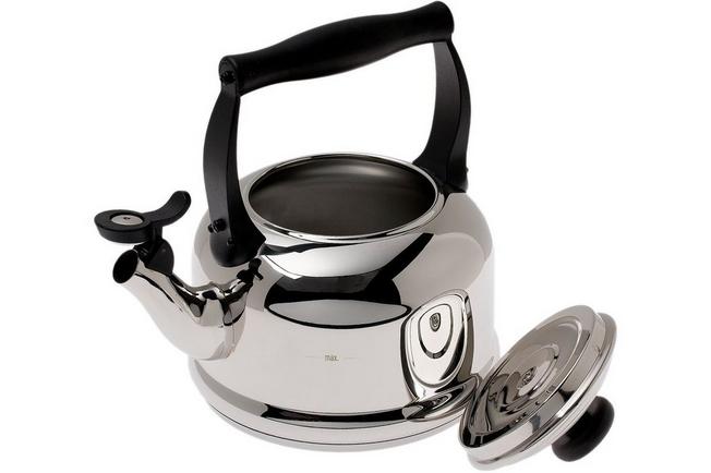 Le Creuset Tradition tea kettle 2 1L stainless steel Advantageously shopping at Knivesandtools