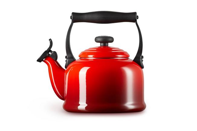 Image for Le Creuset Tradition teakettle 2,1L, red